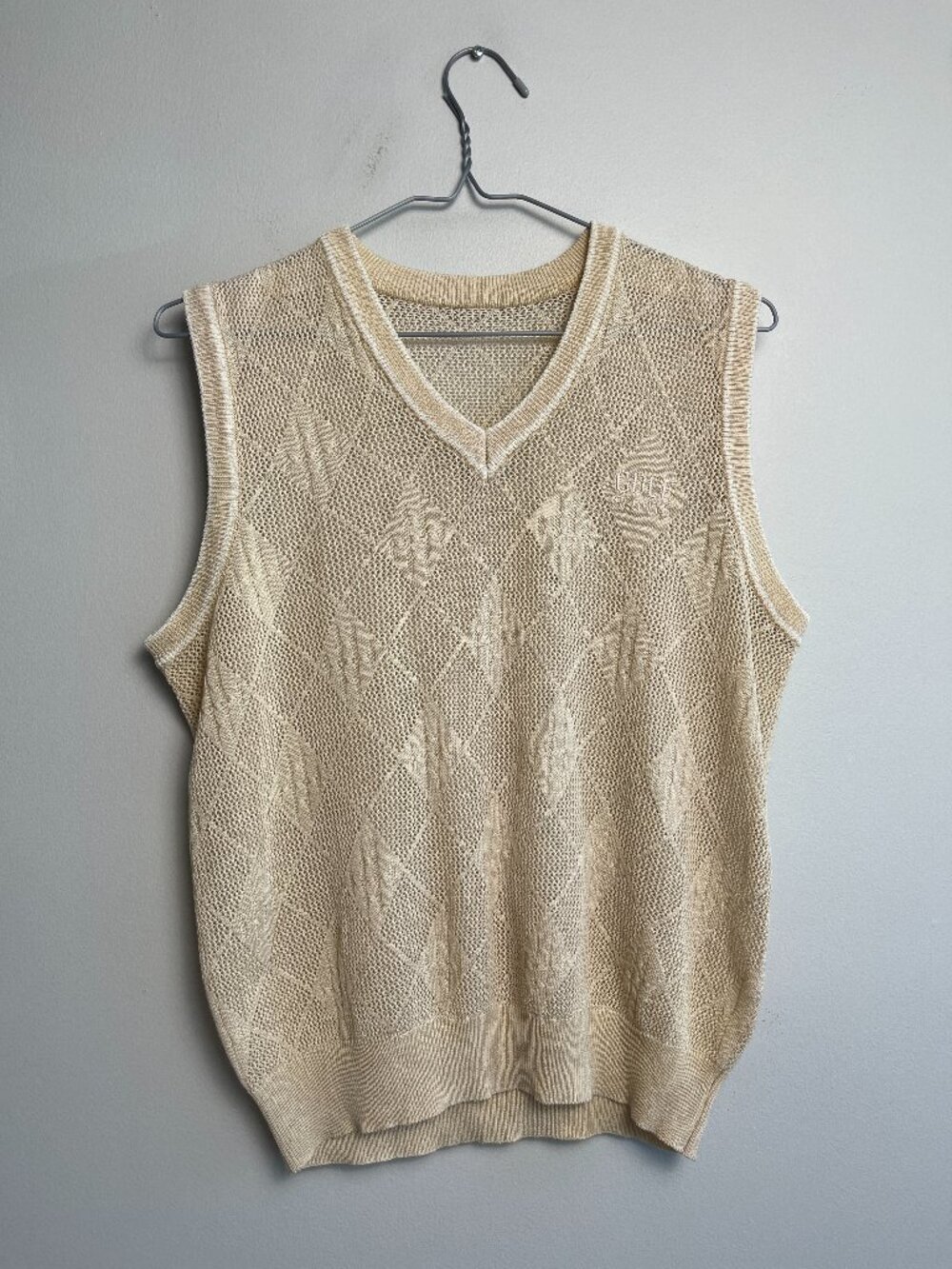 Vintage Men’s Small Cream Argyle Knit Vest - Size S